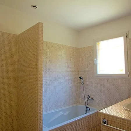 Spacious In Provence With Private Pool Villa