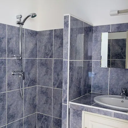 Villa Spacious In Provence With Private Pool *