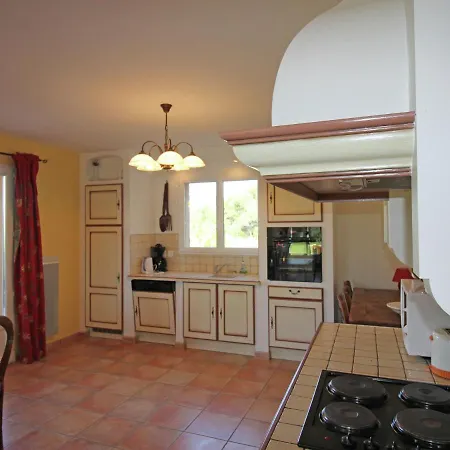 Spacious In Provence With Private Pool Villa *